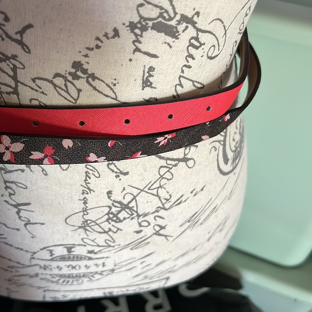Michael Kor belt set